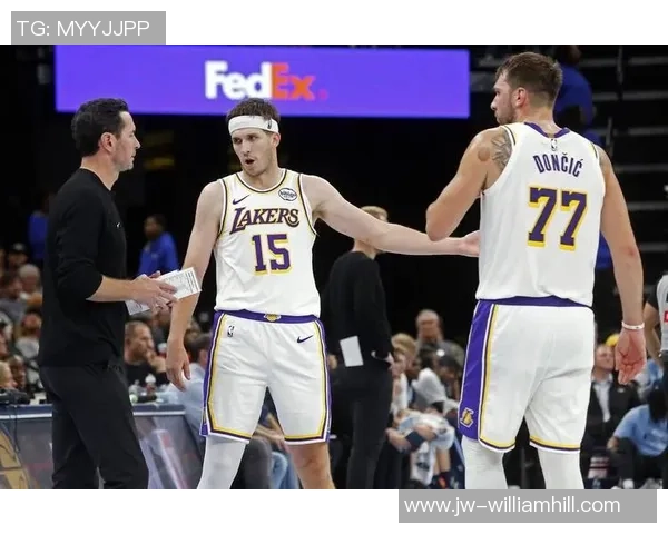 湖人队与开拓者队激战在即10月19日精彩对决值得期待